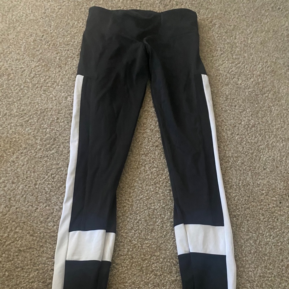 Onzie leggings